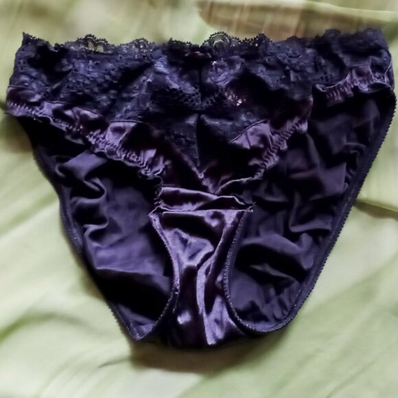 ❤️💋❤️Vintage Victoria's Secret Second Skin Black Lace Bikini Panty Sz M❤️💋❤️ - Picture 3 of 13